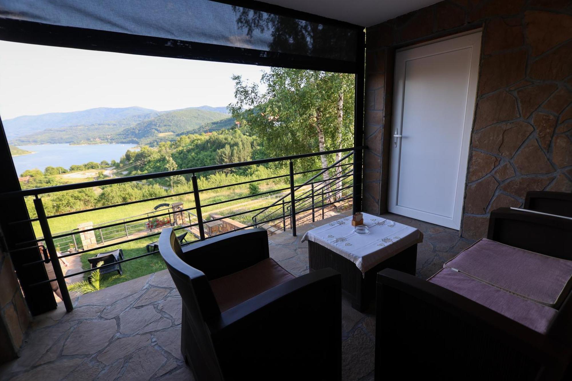 Vila Nemir Zavojsko Jezero ピロト 部屋 写真